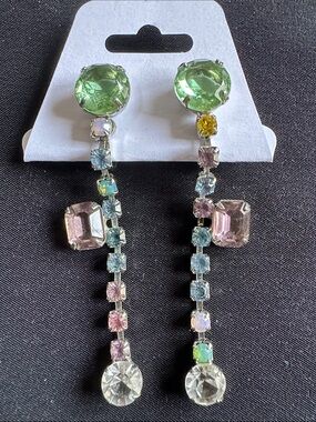 Rhinestone EUC dangle clip on earrings. Lovely faceted, pastel colored stones